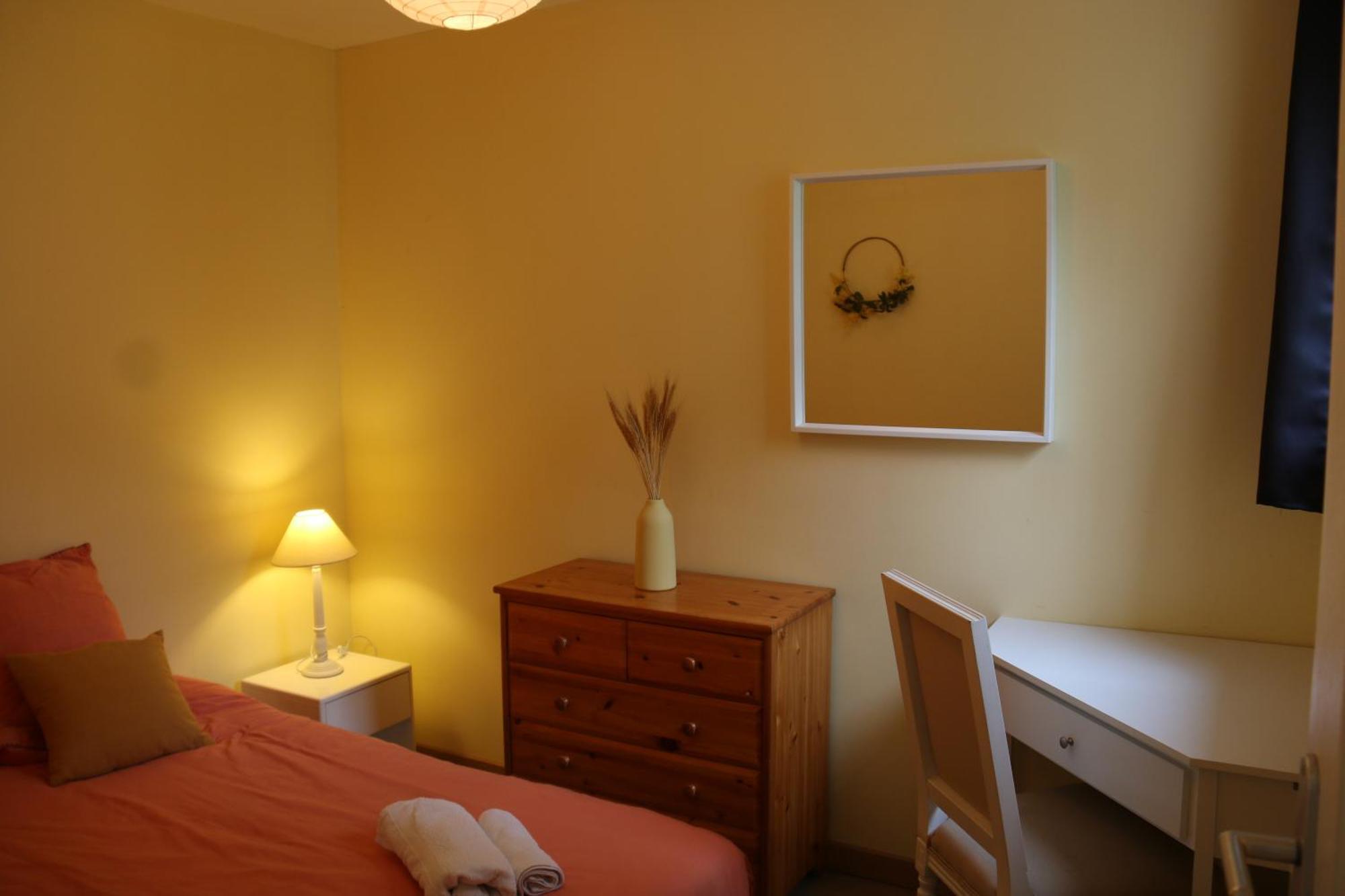 Maison Au Calme 2 Chambres Centre De カーン エクステリア 写真
